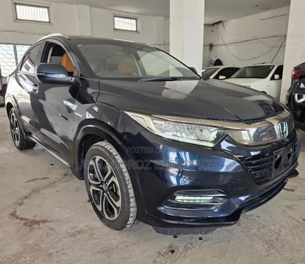 Honda Vezel 2018 Blue