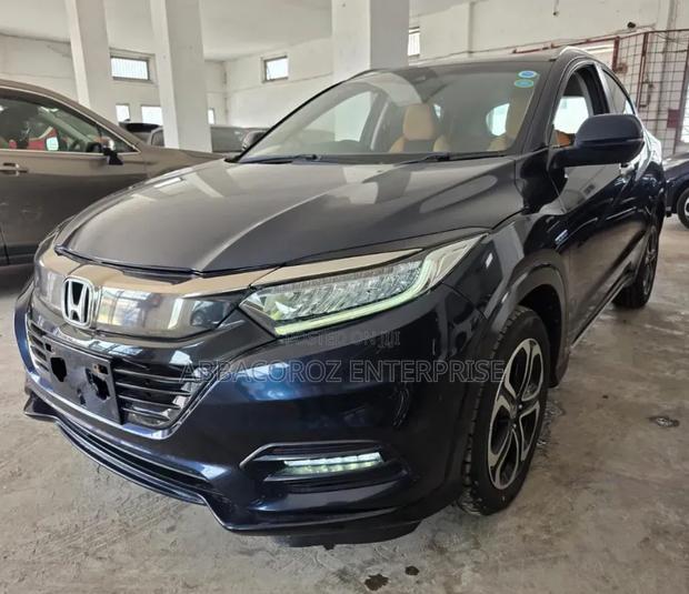 Honda Vezel 2018 Blue