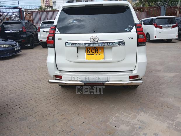 Toyota Land Cruiser Prado 2.7 i 2010 White