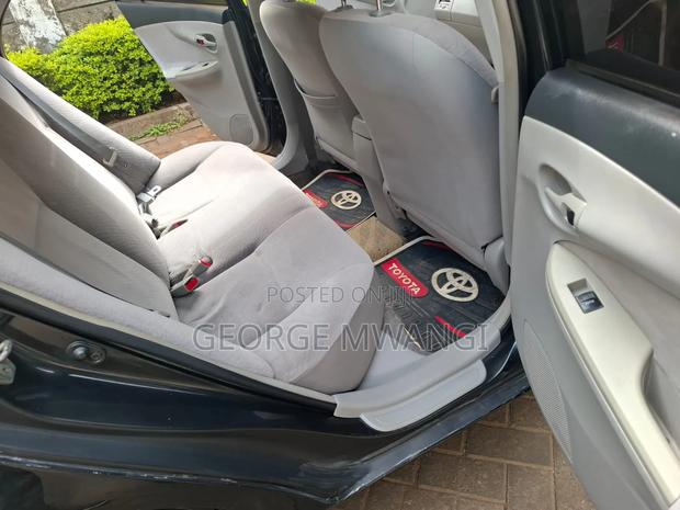 Toyota Axio 2010 Black