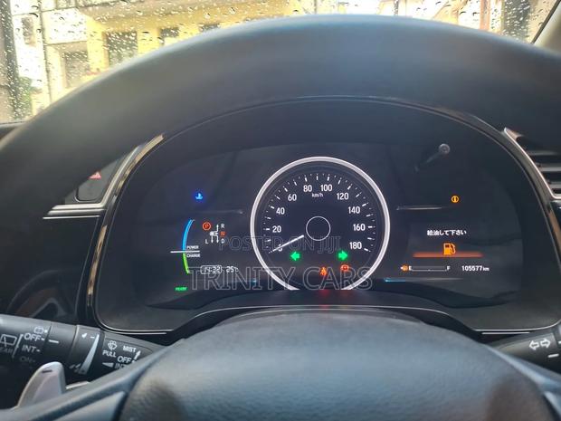 Honda Fit Shuttle 1.5 Hybrid 2WD 2019 Purple