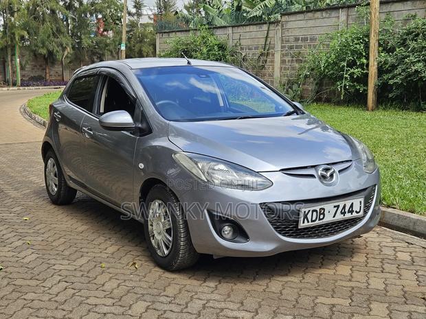 Mazda Demio 2013 Gray