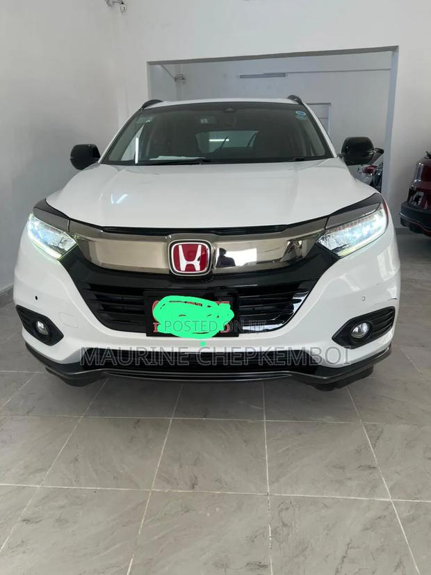 Honda HR-V Sport AWD 2019 White