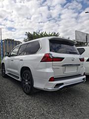 Lexus LX 570 AWD 2019 White for sale