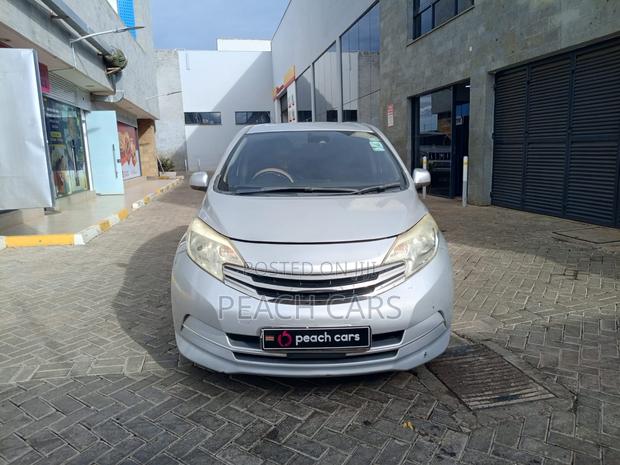 Nissan Note 2014 Silver