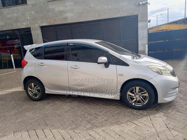 Nissan Note 2014 Silver