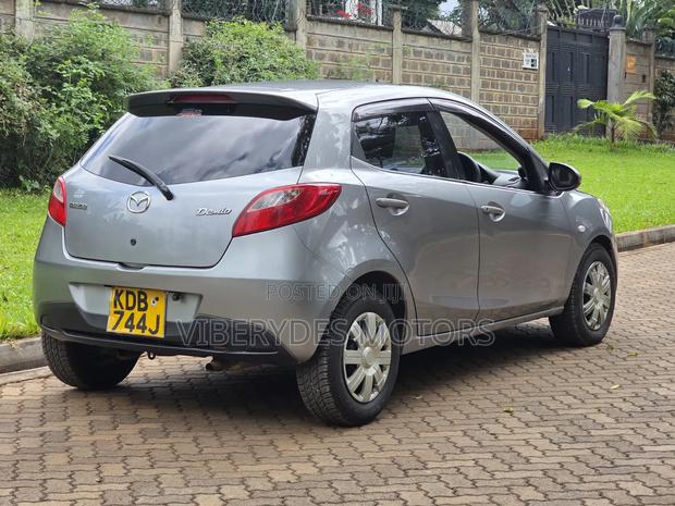 Mazda Demio 2013 Gray
