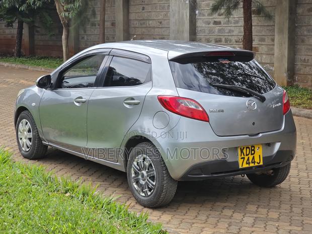 Mazda Demio 2013 Gray