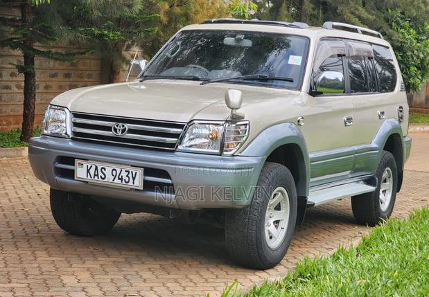 Toyota Land Cruiser Prado 1996 Gold