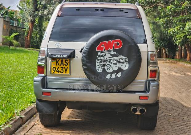 Toyota Land Cruiser Prado 1996 Gold
