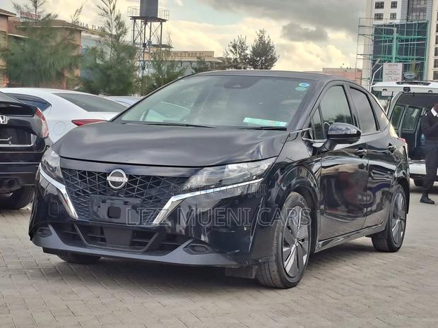 Nissan Note 1.2 Hybrid 2021 Black