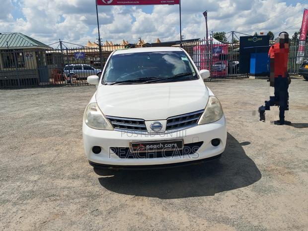Nissan Tiida 2012 White