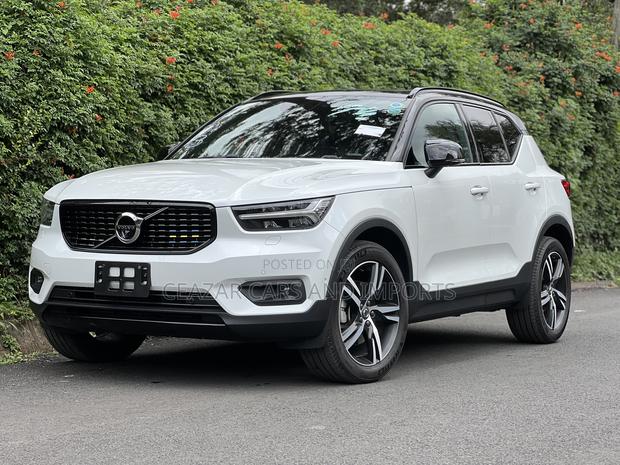 Volvo XC40 T5 Petrol AWD 2019 White