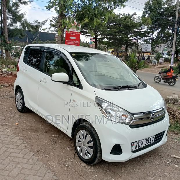Nissan Dayz 2018 White