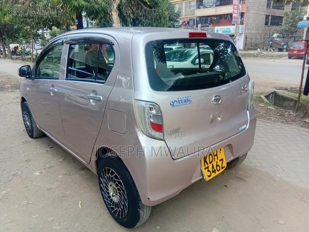 Daihatsu Mira 2015 Pink