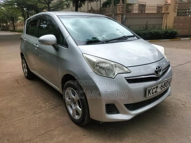 Toyota Ractis 2013 Silver