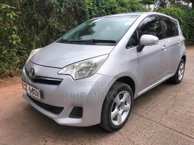 Toyota Ractis 2013 Silver