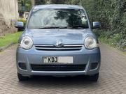 Toyota Sienta 2015 Blue for sale