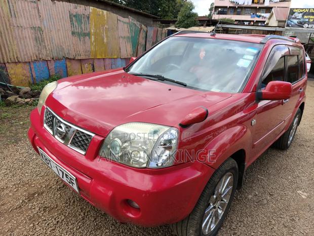 Nissan X-Trail 2008 Red