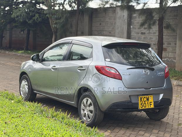 Mazda Demio 2012 Gray