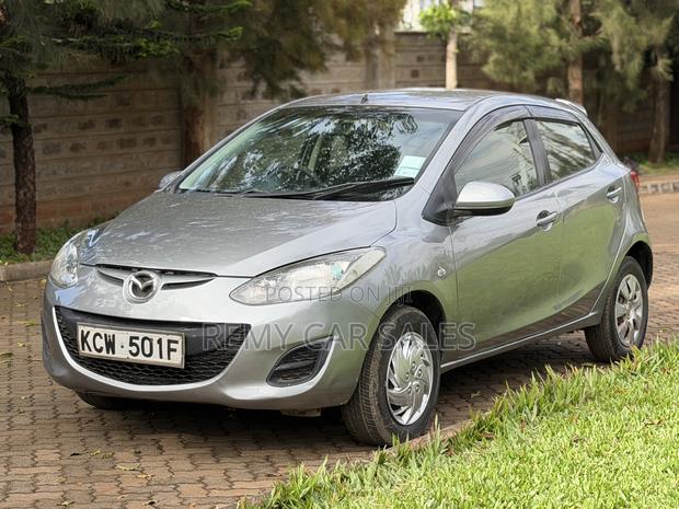 Mazda Demio 2012 Gray