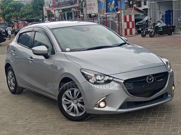 Mazda Demio 2019 Gray