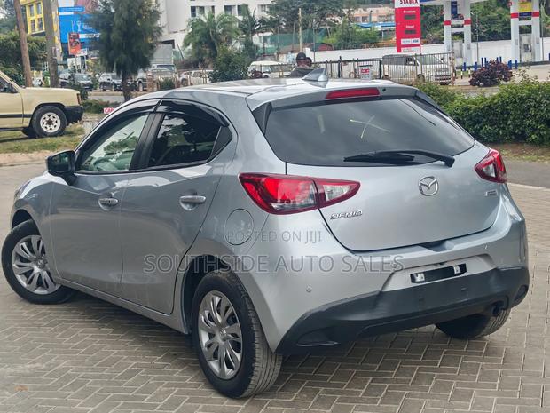 Mazda Demio 2019 Gray