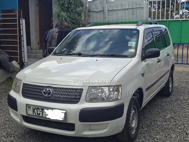Toyota Succeed 2012 White