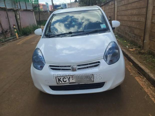 Toyota Passo 1.0 FWD 2013 White