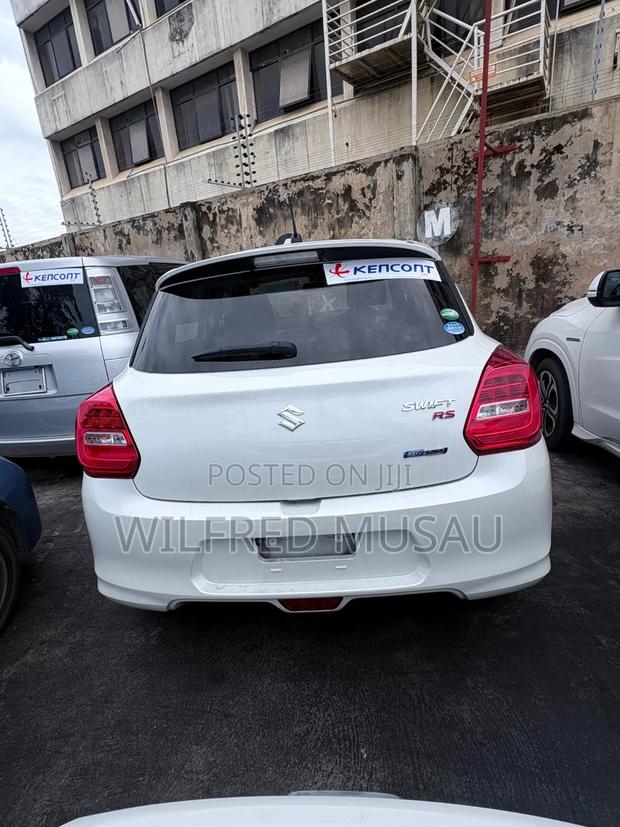 Suzuki Swift RS 2019 White