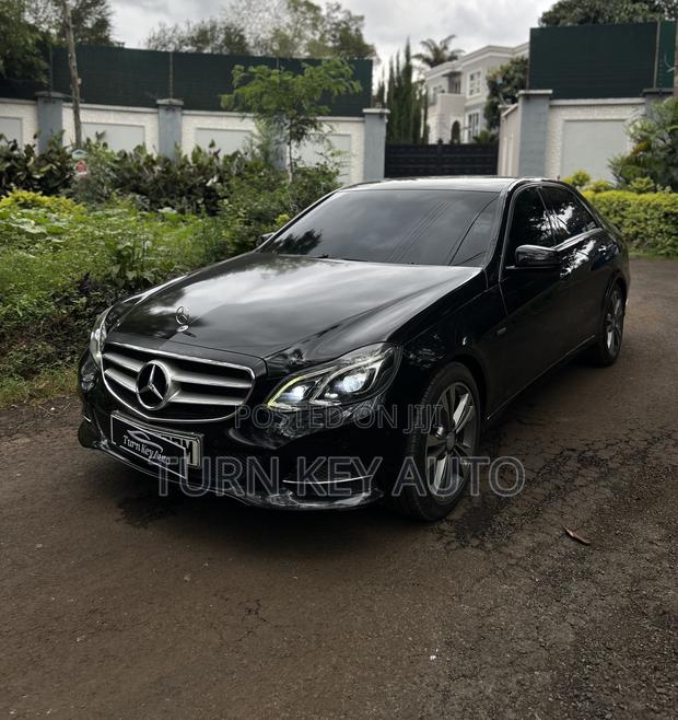 Mercedes-Benz E250 SV Premium 2014 Black