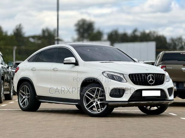 Mercedes-Benz GLE-Class GLE 350d 4MATIC 2016