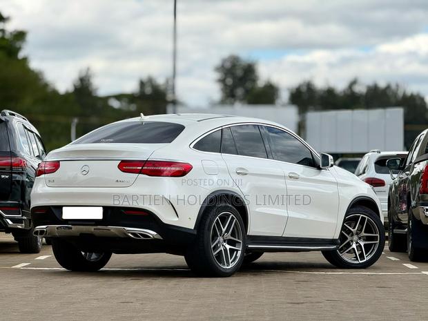 Mercedes-Benz GLE-Class GLE 350d 4MATIC 2016