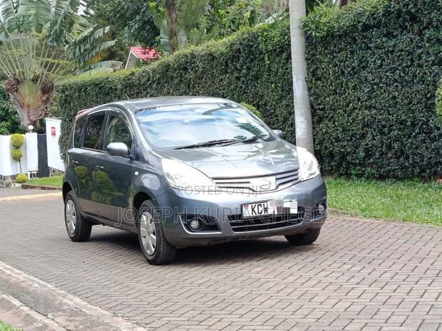 Nissan Note 2012 Gray