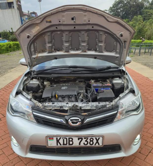 Toyota Axio 2014 Silver