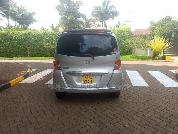 Honda Freed 2015 Silver