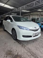 Toyota Wish 2016 White for sale