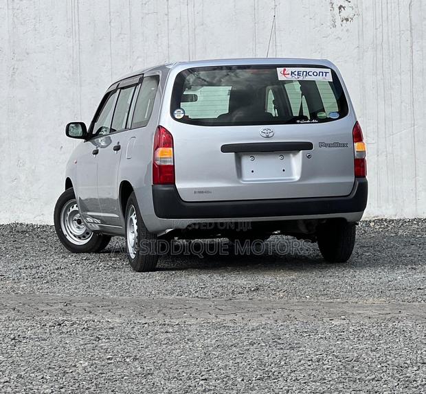 Toyota Probox 1.5 DX 2WD 2020 Silver