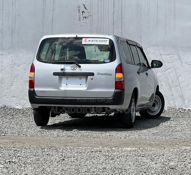 Toyota Probox 1.5 DX 2WD 2021 Silver