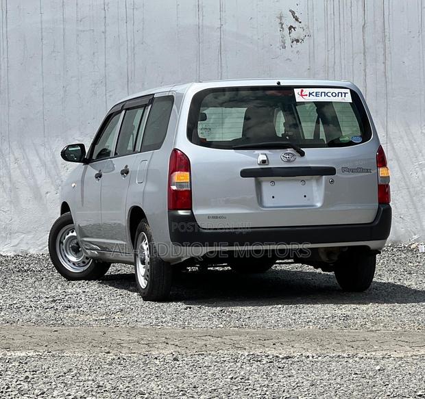 Toyota Probox 1.5 DX 2WD 2021 Silver