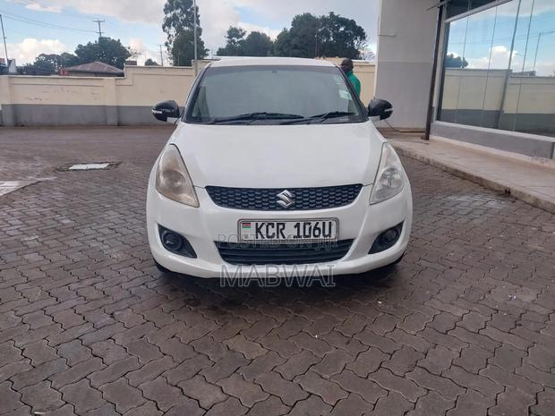 Suzuki Swift RS 2011 White