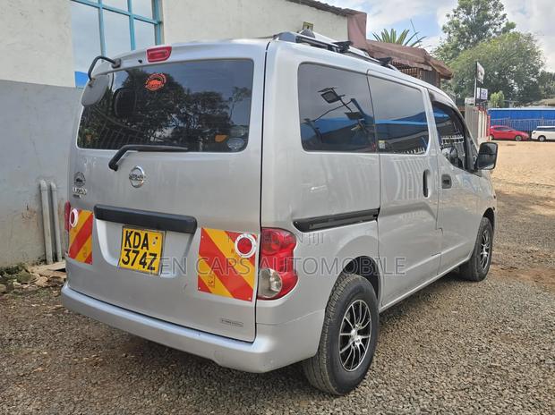 Nissan NV200 2014 Silver