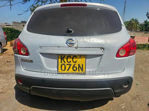 Nissan Dualis 2008 White