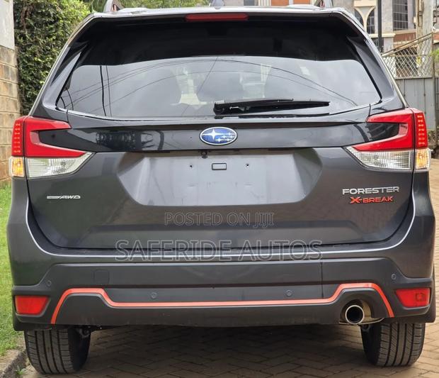 Subaru Forester 2020 Gray
