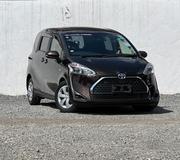 Toyota Sienta 1.5 Hybrid FWD 2019 Brown for sale