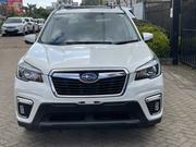 Subaru Forester Premium AWD 2019 White for sale