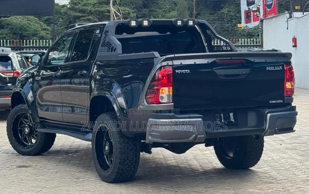 Toyota Hilux Revo Double Cab Deisel 2.4 AWD 2019 Matt Black
