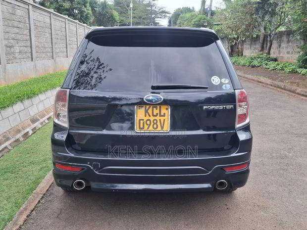 Subaru Forester 2.0D X 2010 Black