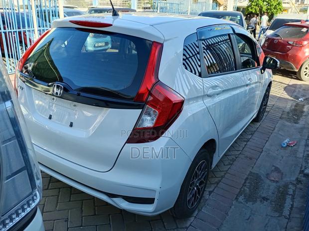 Honda Fit EX 2019 Pearl