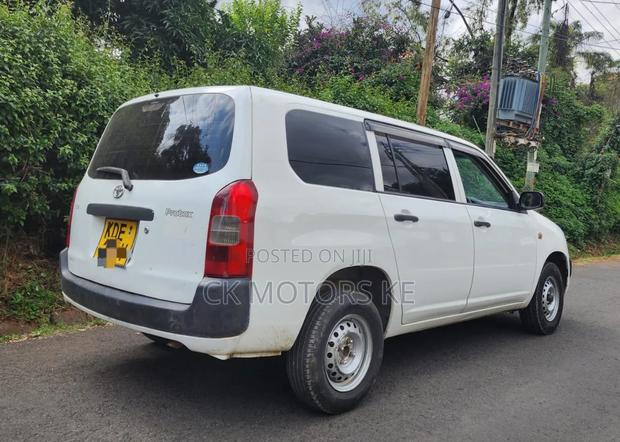 Toyota Probox 1.5 F 2WD 2014 White